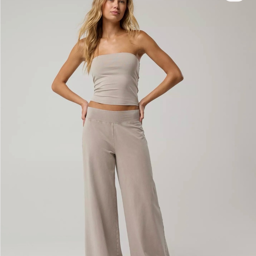 Bundle: Aerie Taupe Wide-Leg Pants and muscle tee